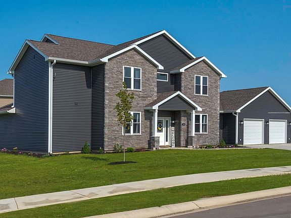2nd image of 520 Aviation Dr