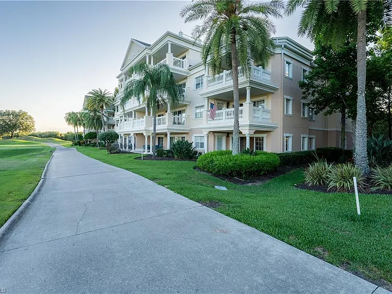 1362 Centre Court Ridge Dr #101 — Photo 23