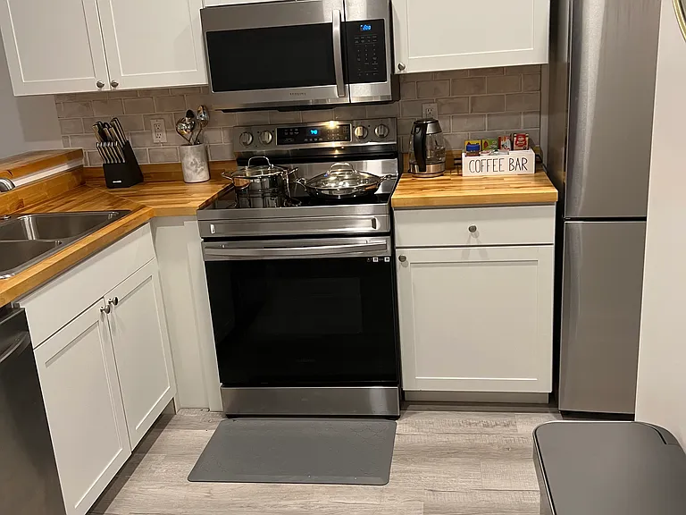 207 Ann Cir #6 — Photo 11