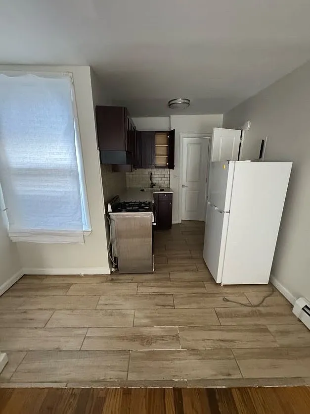 Studio, $1,350 — Photo 2