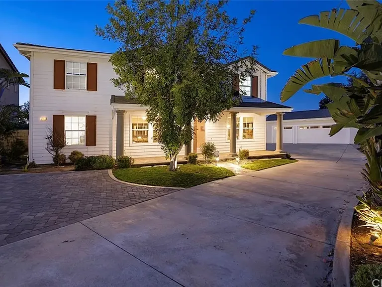 5495 E Full Moon Ct — Photo 1