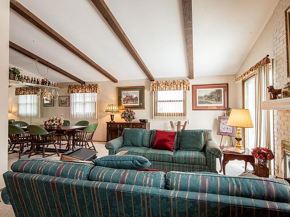 4th image of 17793 Nassau Dr