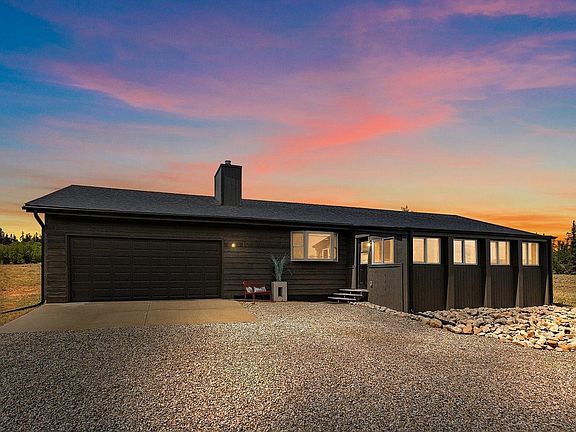 2nd image of 1567 Chippewa Rd