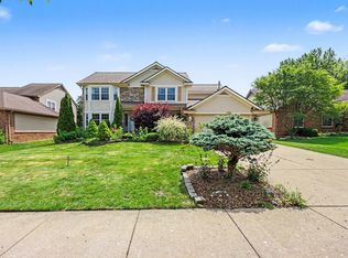 3705 Fieldcrest Ln, Ypsilanti, MI 48197