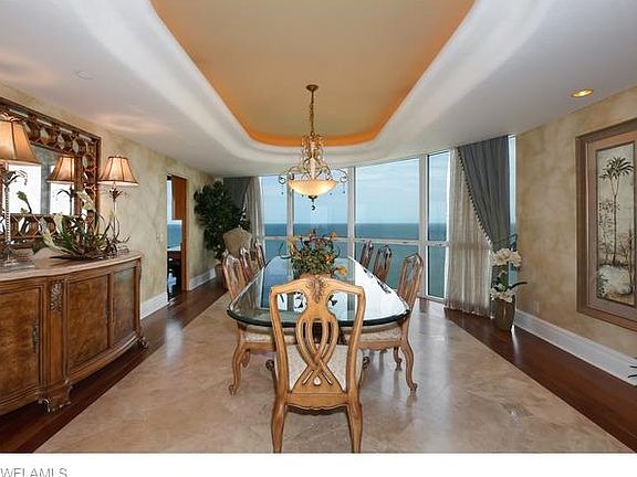 3rd image of 4601 Gulf Shore Blvd N