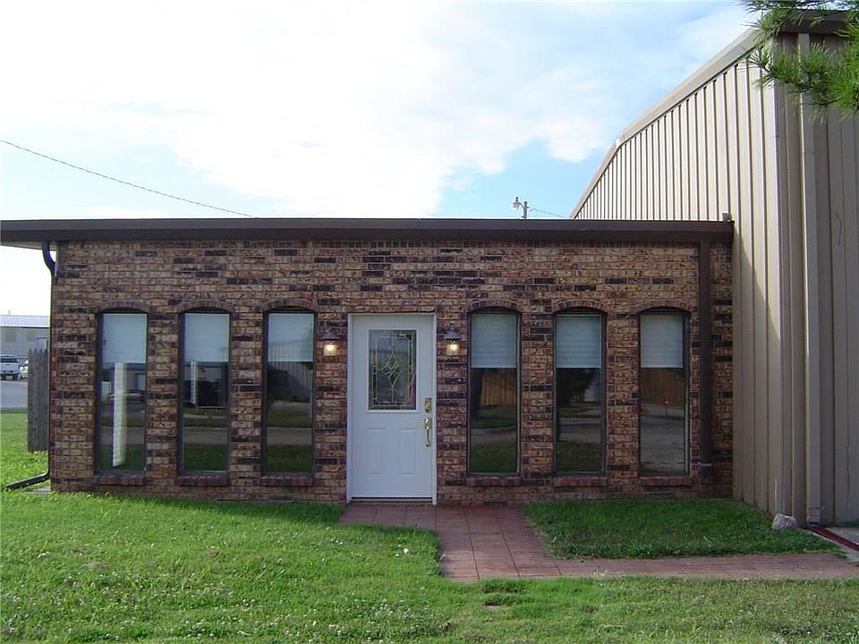 1st image of 1824 Atchison Dr Ste A