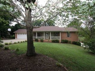 1411 32nd Street Ct NE, Conover, NC 28613