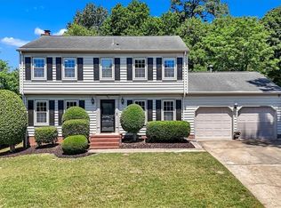 73 Shannon Dr, Newport News, VA 23608