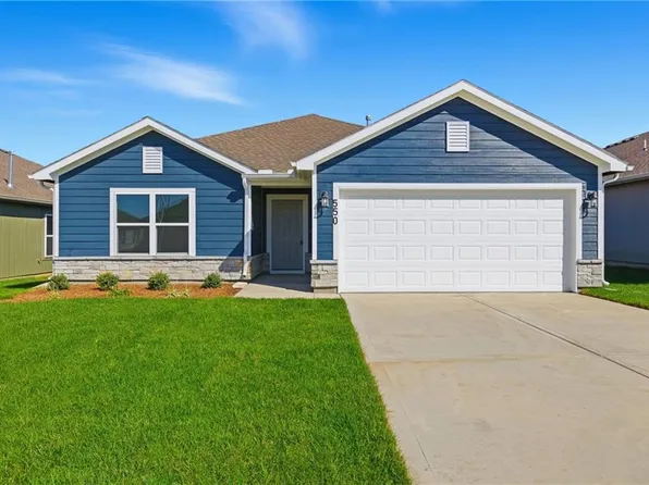 663 W Lanesfield St, Gardner, KS 66030