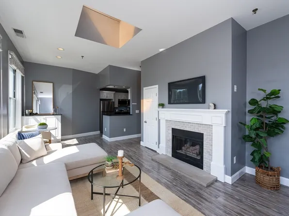 80 Wingate St APT 4F, Haverhill, MA 01832