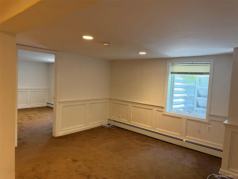 19 Laurel St #1 — Photo 9