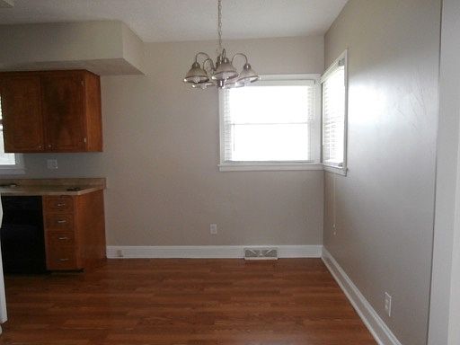 4th image of 1210 Nover Ave