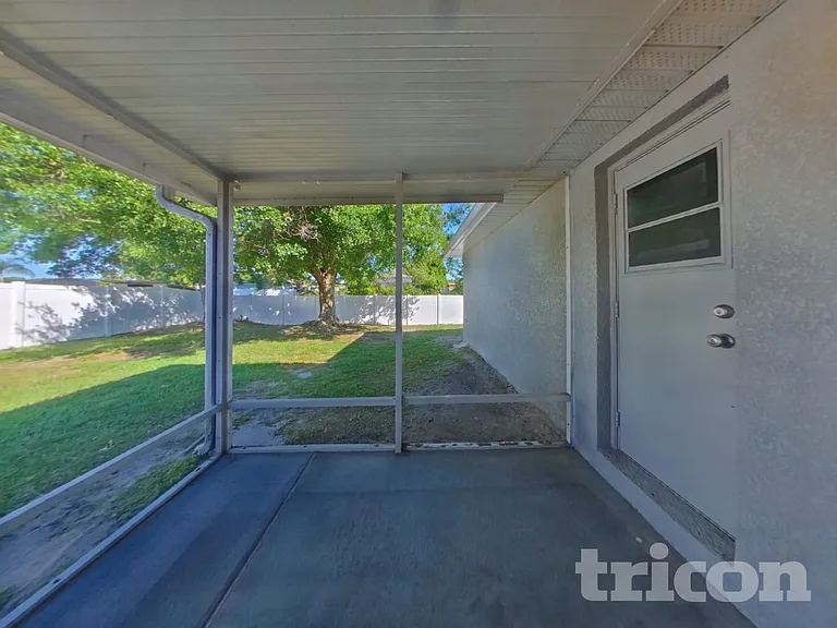 400 Cocoa Ct — Photo 19
