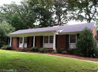 912 Meade Dr, Greensboro, NC 27410