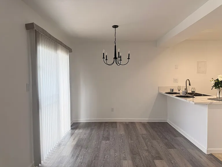 2255 Cahuilla St #78 — Photo 3