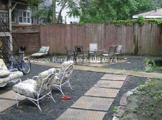 2854 N Racine Ave, Chicago, IL 60657