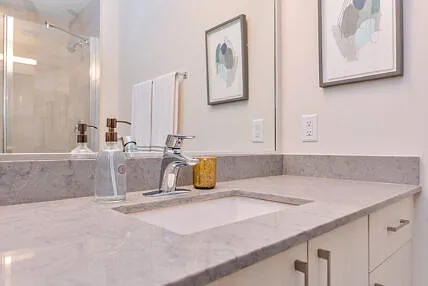 4398 W Saanich Rd #206 — Photo 21