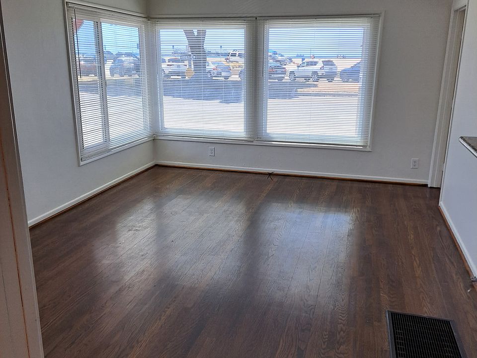 1st image of 1 Covina Ave #1