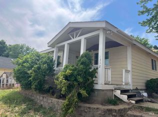 512 2nd St, Asotin, WA 99402