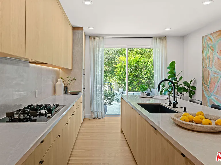 6475 Zuma View Pl #133 — Photo 20