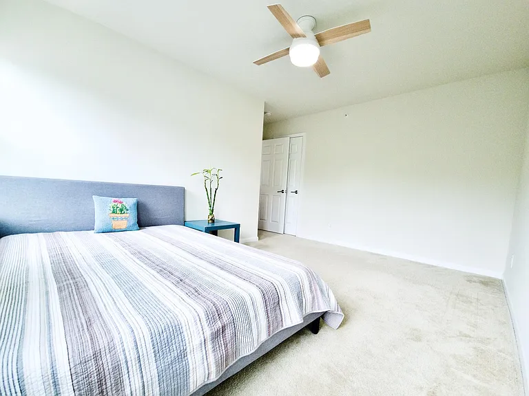 111 Admiral Ln — Photo 16