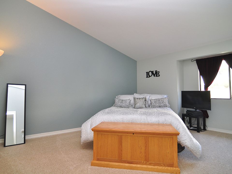 1st image of 1725 W Sunn Fjord Ln APT J306