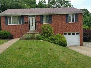 290 Everglade Dr, Pittsburgh, PA