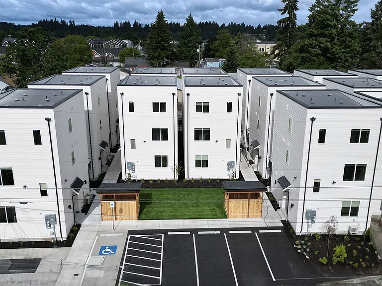 4315 S Alder St — Photo 10