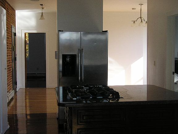 2nd image of 125 Van Cortlandt Park Ave #6