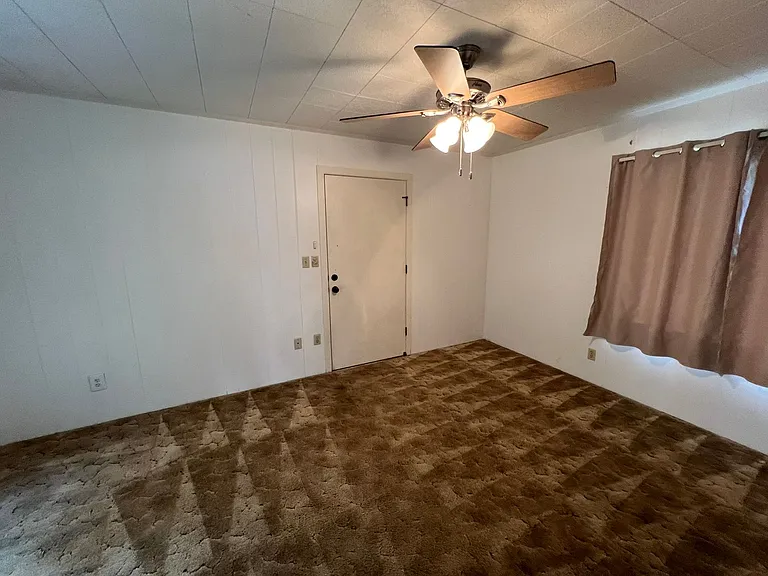 10201 N Gibson Rd — Photo 10
