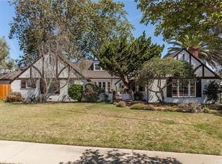 216 Crest Ave, Huntington Beach, CA 92648