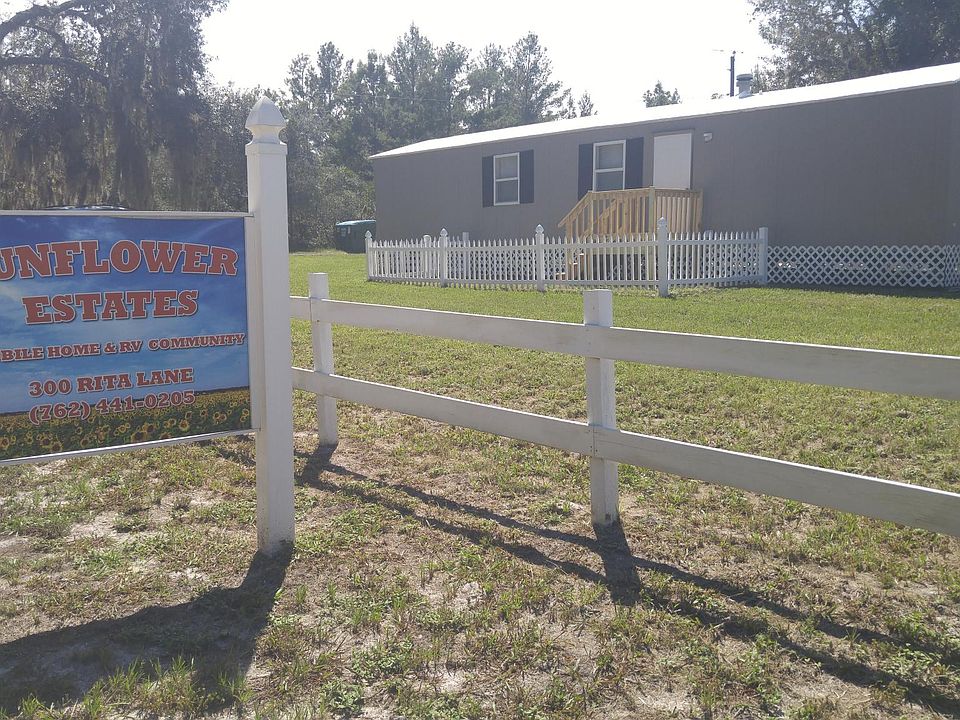 1st image of 202 Leslie Loop #202
