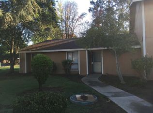 342 N Crenshaw St, Visalia, CA 93291