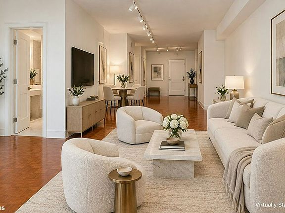 3rd image of 444 E 75th St APT 15B