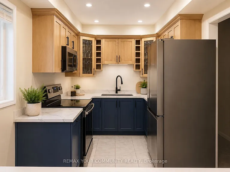 90 Munroe St #BASEMENT — Photo 1
