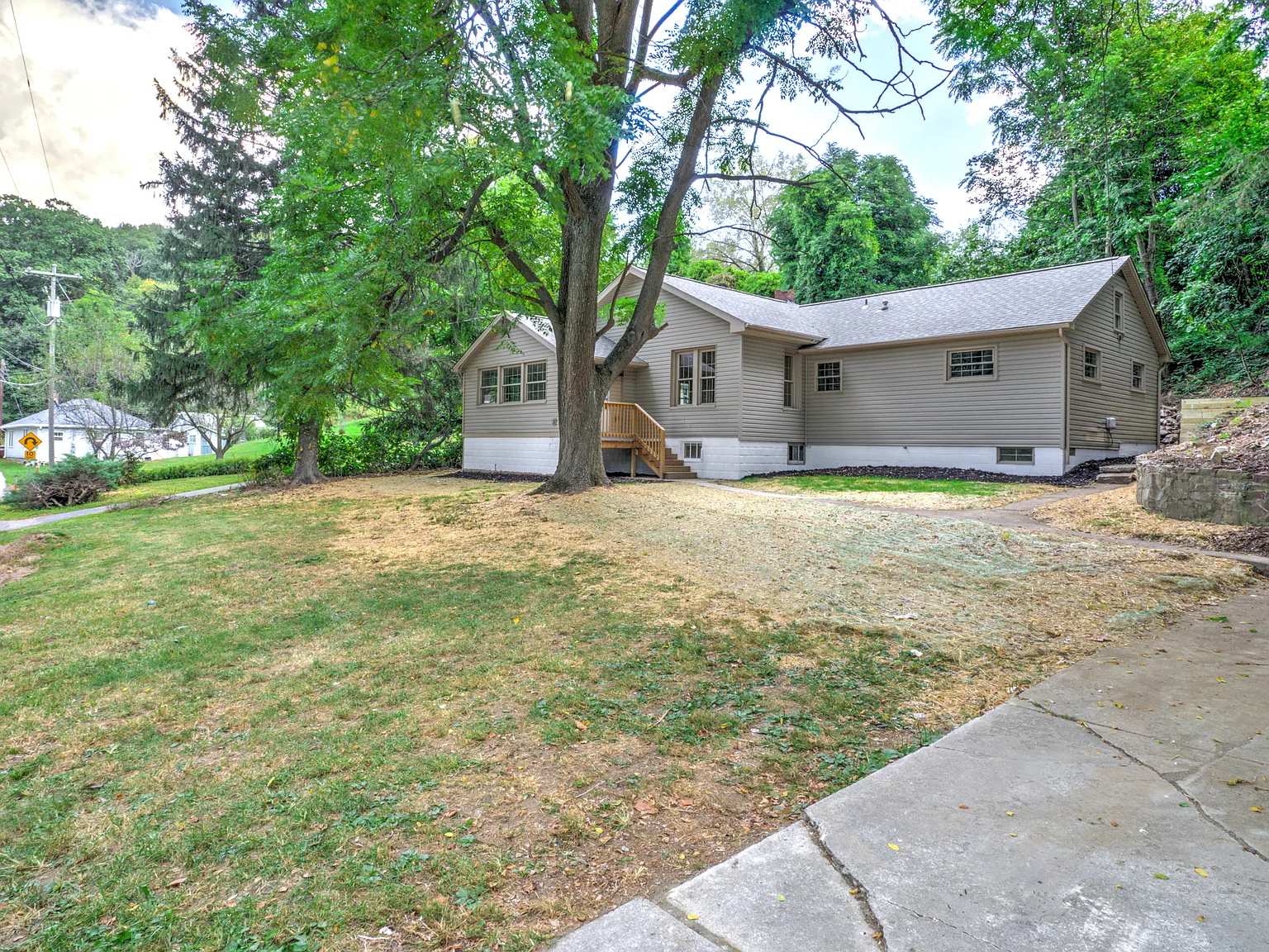 2560 Iron Springs Road - 1 — Photo 4