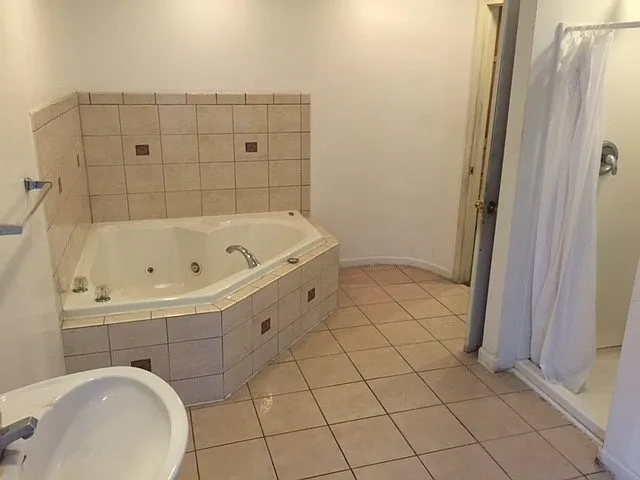 107 S Wright St — Photo 11