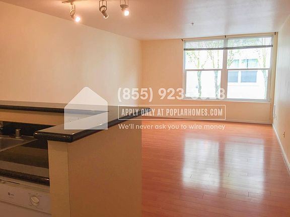 3rd image of 8400 Oceanview Ter APT 220