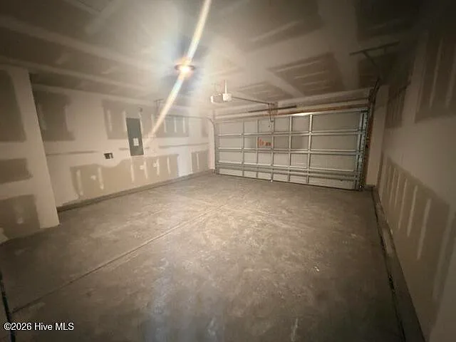 3 bed, 2.0 bath, 1259 sqft, $1,850 — Photo 2