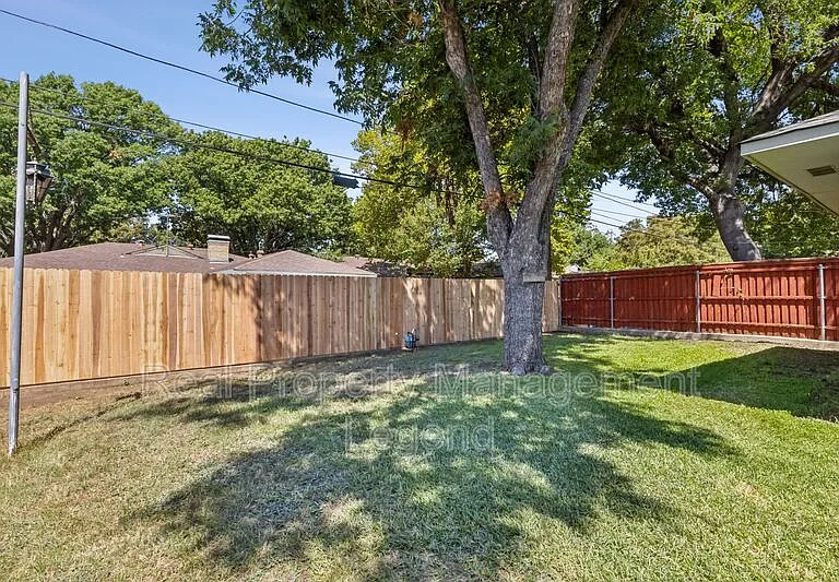13425 Janwood Ln — Photo 24