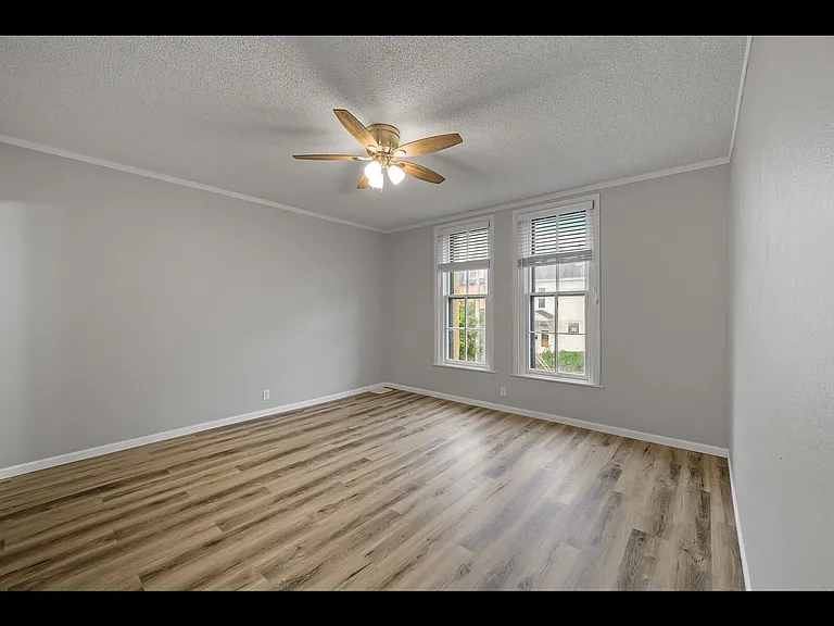 745 Margaret St #4 — Photo 20