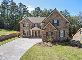 2307 Braunsroth Ln, Hampton, GA 30228