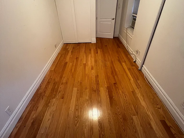 328 E 66th St #1 — Photo 18