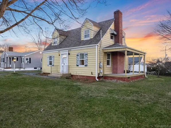 55 Chapman Street, Groton, CT 06340