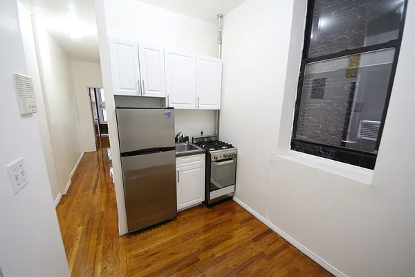 Rented by JR Properties, LTD | media 23