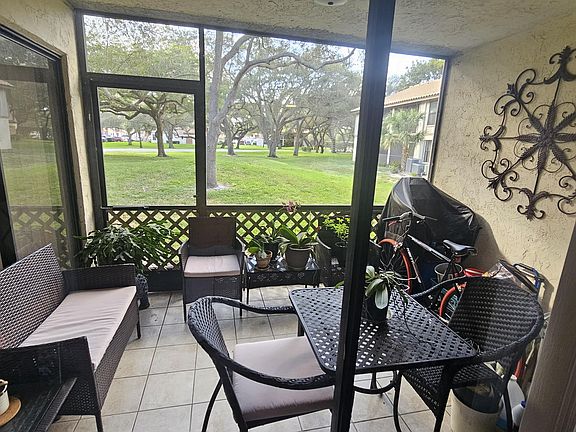 5th image of 3119 Millwood Terrace #139