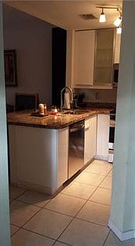 5th image of 6141 NW 115th Pl APT 348