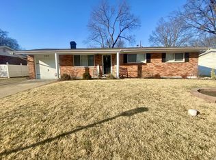 707 Southshire Dr, Saint Louis, MO