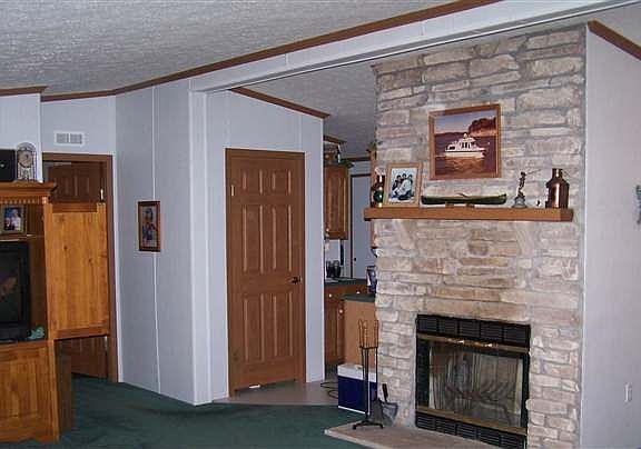 4th image of 651 Rockcastle Lakeshore Dr