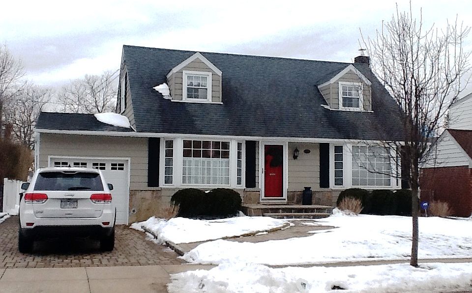 1st image of 155 Birchwood Dr